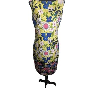 Beautiful Floral Print Fitted Dress  Spring Easter Resort Wear Size M
